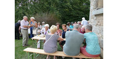 Nachfeier des Mährisch-Neustädter Wachsstockfestes an der Weingartenkapelle (Foto: Karl-Franz Thiede)